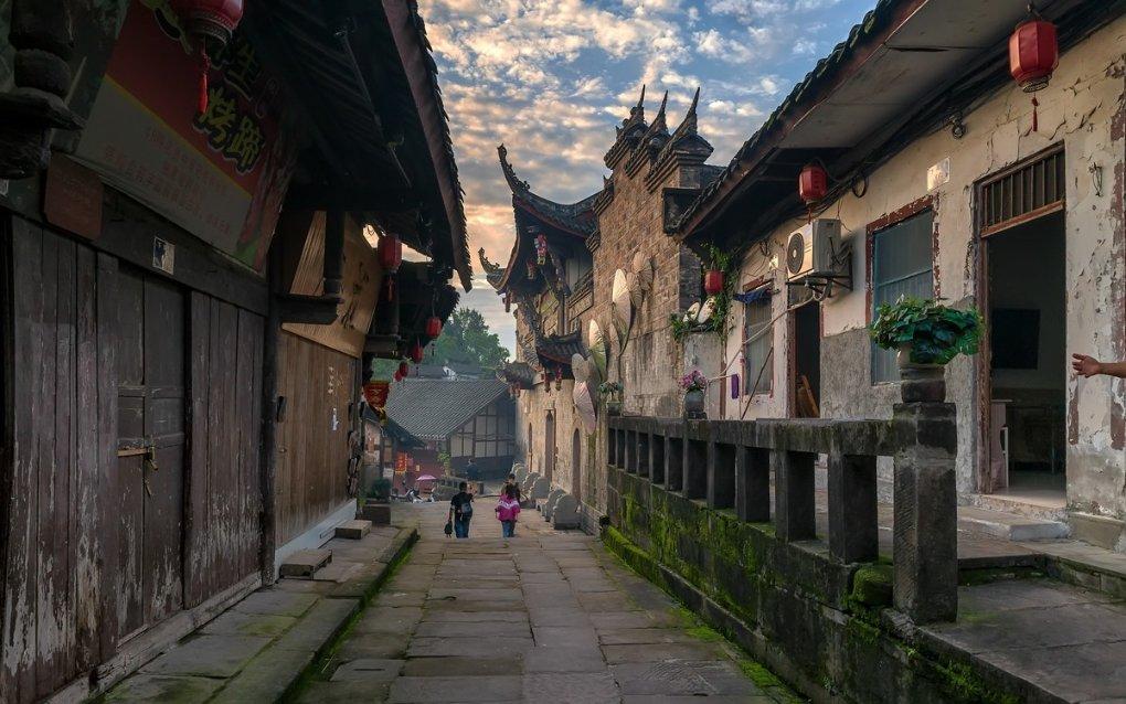 救援小绿龙